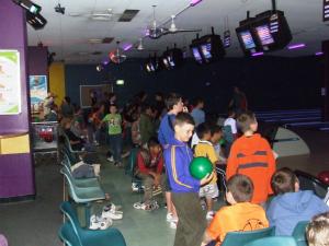 thm_Wing Bowling Night (10).jpg